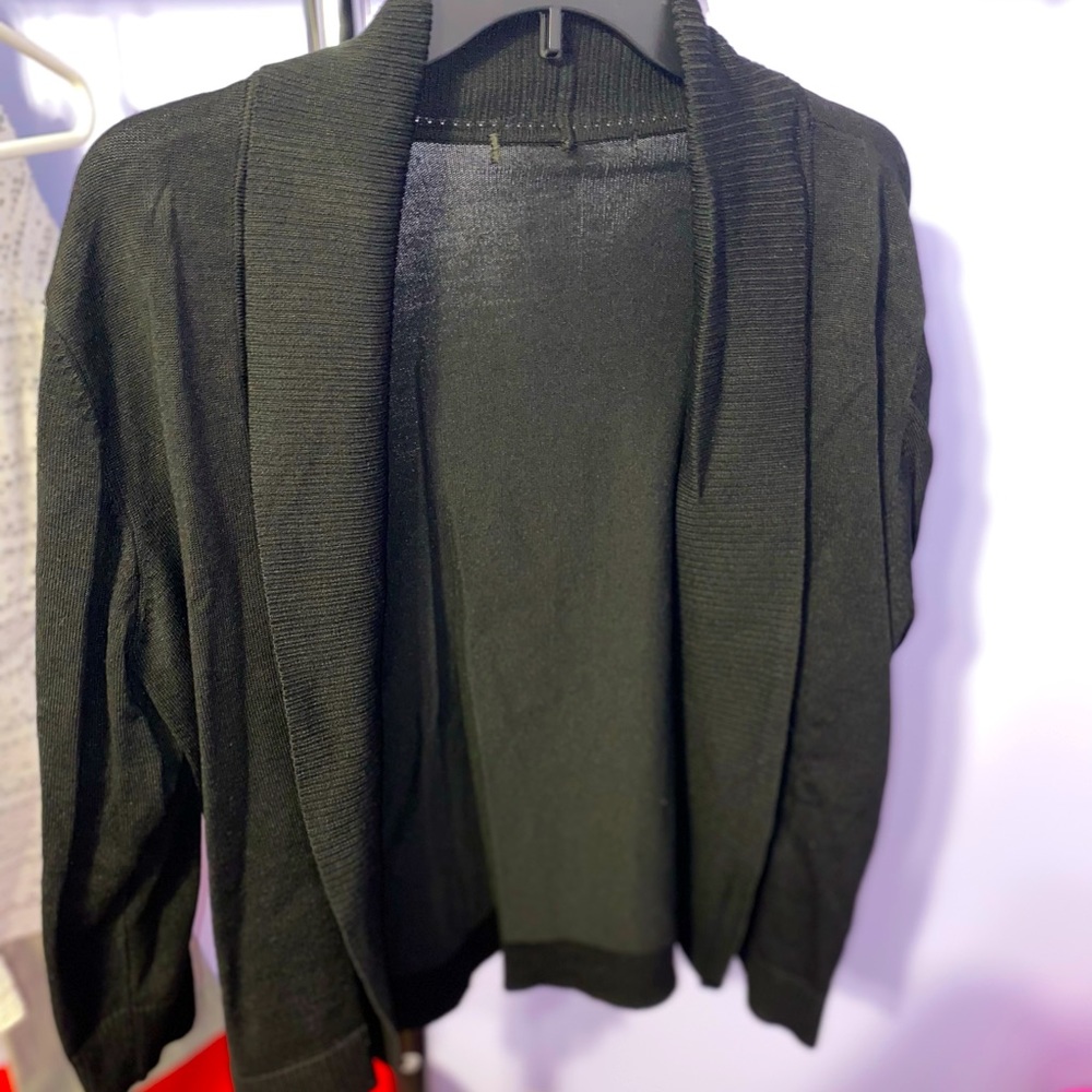Black Open front sweater size M/L
